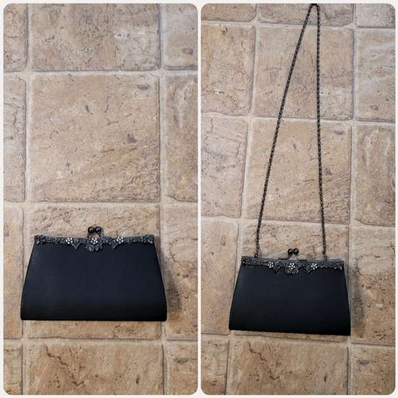 new clutch with optional strap - Picture 1 of 16
